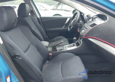 2010 Mazda Mazda3 S Sport из США, поврежденный, VIN JM1BL1H59A1124866